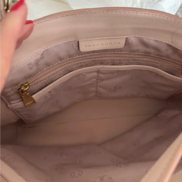Tory Burch Light Pink Blush Leather Tote Bag! - Picture 6 of 14